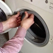 Nguyên Nhân Khiến Máy Giặt Panasonic Kêu To Khi Vắt