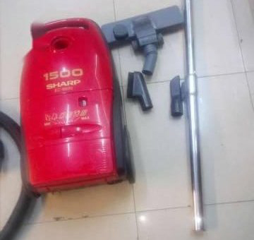 máy hút bụi Sharp máy hút bụi Sharp