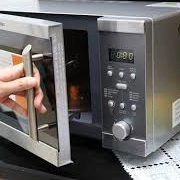 Ảnh đại diện bài viết: Sửa Lò Vi Sóng Midea Bị Đứt Cầu Chì Uy Tín