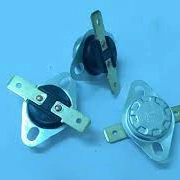 Thay Rơle Nhiệt Cây Nước Safia Tại Hà Nội