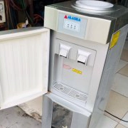 Thay Vòi Cây Nước Nóng Lạnh Alaska